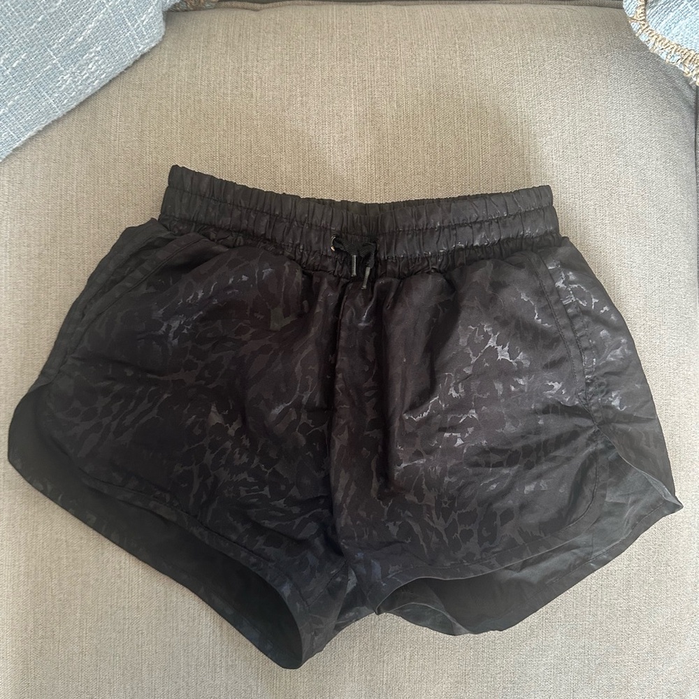 ZYIA Black Athletic Shorts Moisture-Wicking Lightweight